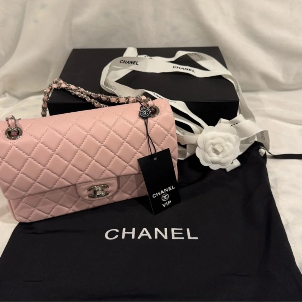 Pink Quilted Women Bag - Picture 9 of 10